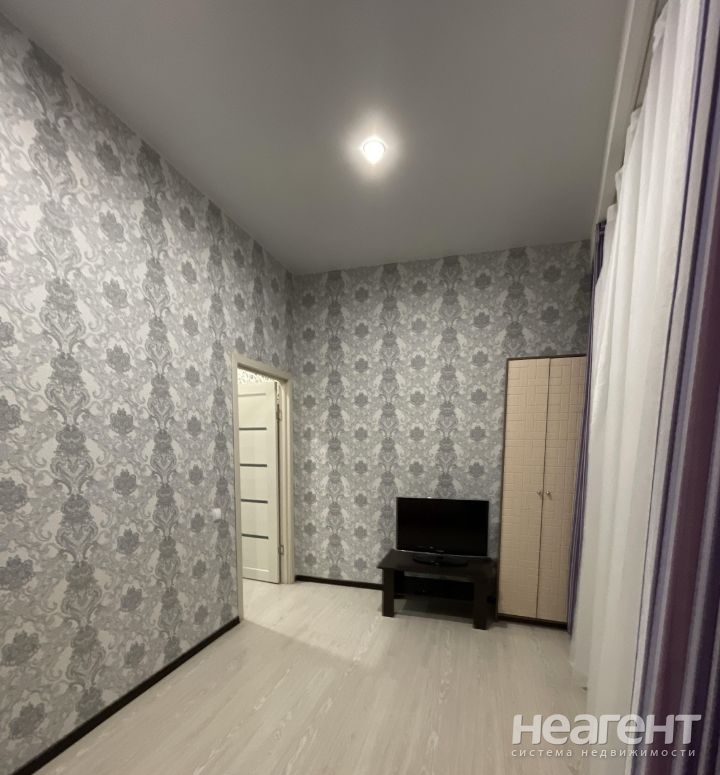 Продается 3-х комнатная квартира, 40 м²