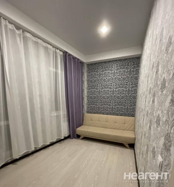 Продается 3-х комнатная квартира, 40 м²