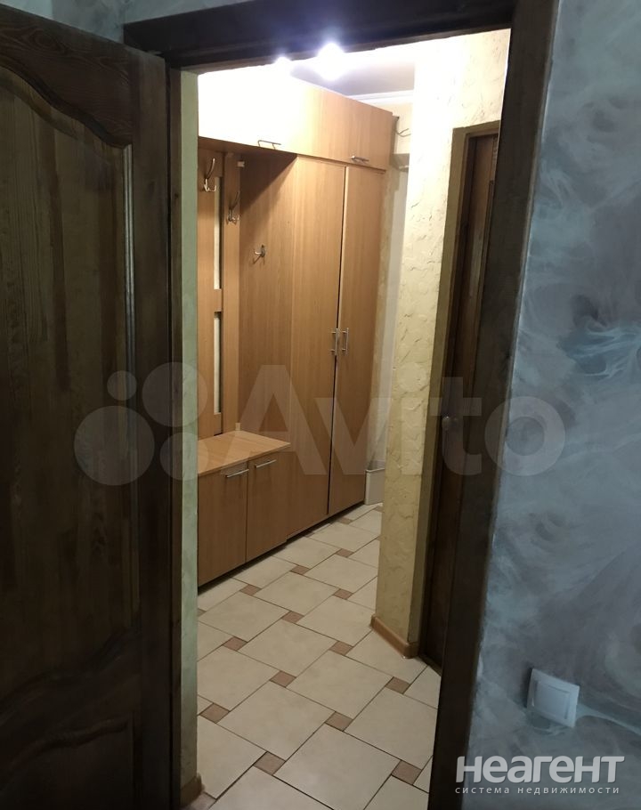 Сдается 1-комнатная квартира, 35 м²