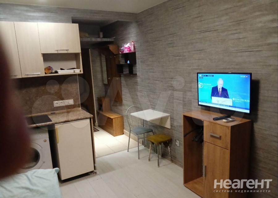 Продается 1-комнатная квартира, 18 м²