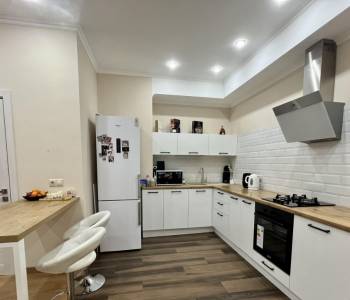 Продается 2-х комнатная квартира, 54 м²