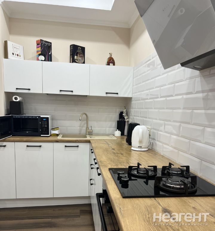 Продается 2-х комнатная квартира, 54 м²