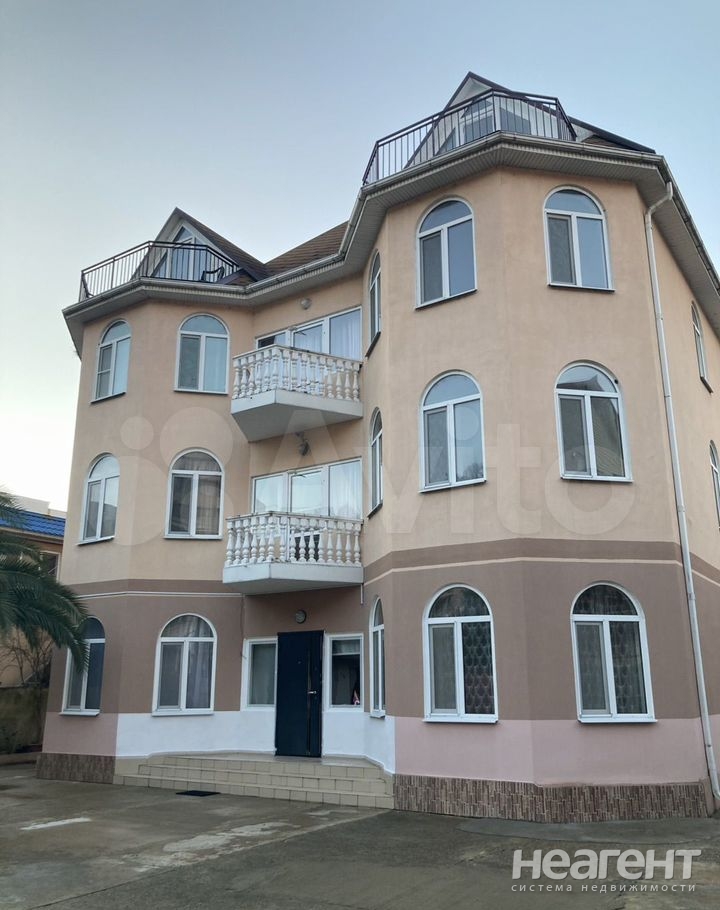 Продается Дом, 650 м²