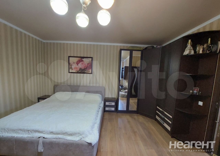 Сдается 1-комнатная квартира, 45 м²