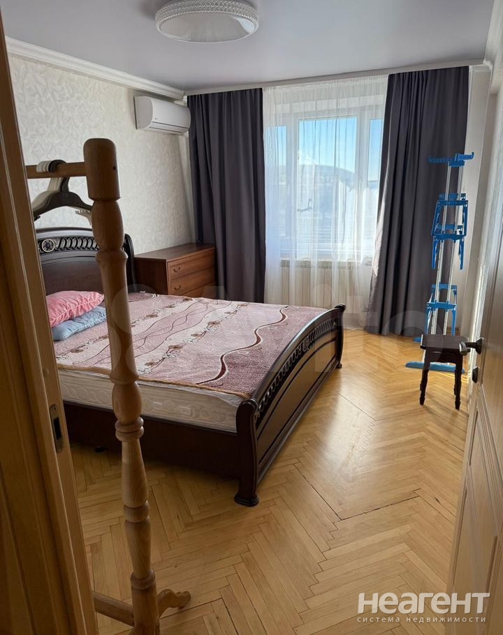 Сдается Многокомнатная квартира, 67 м²