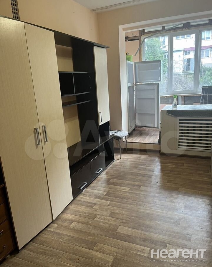 Продается 1-комнатная квартира, 16 м²