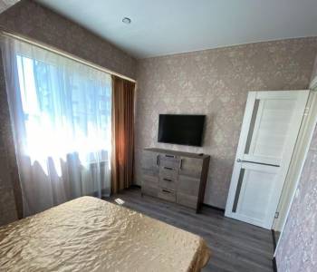 Продается 2-х комнатная квартира, 42 м²