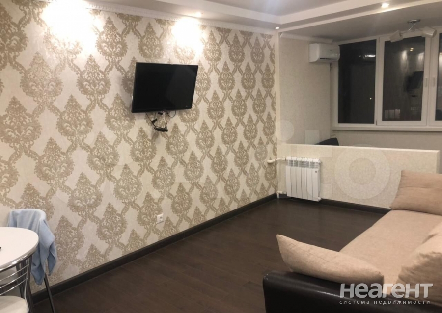 Продается 1-комнатная квартира, 33 м²