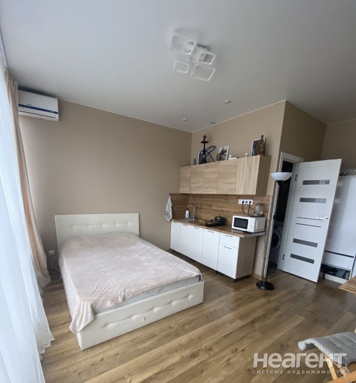 Сдается 1-комнатная квартира, 30 м²