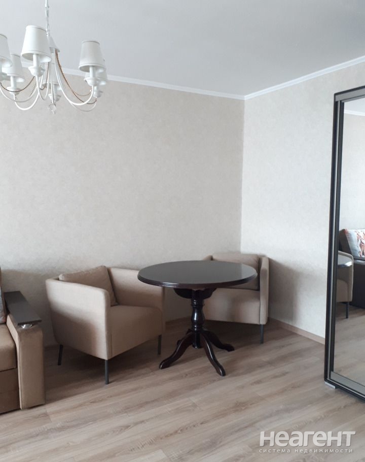 Сдается 1-комнатная квартира, 36 м²