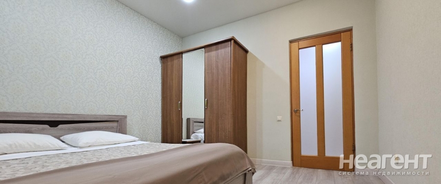 Сдается 2-х комнатная квартира, 65 м²