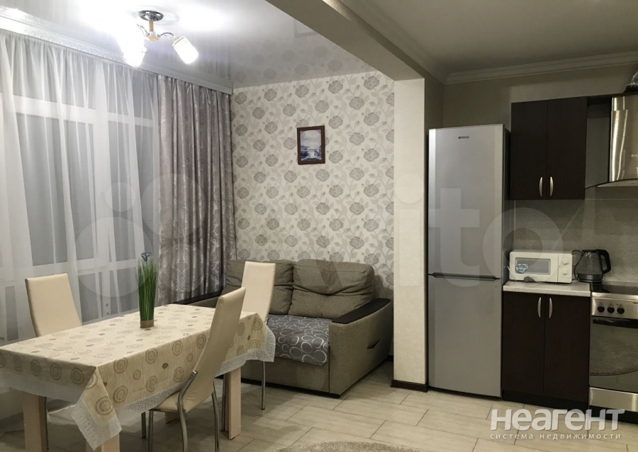 Сдается 2-х комнатная квартира, 58 м²