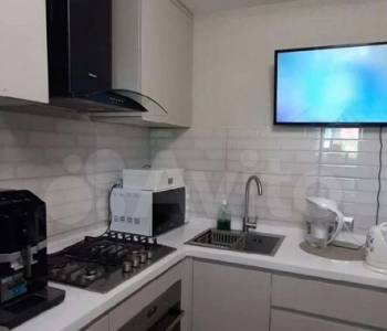 Продается 1-комнатная квартира, 32 м²