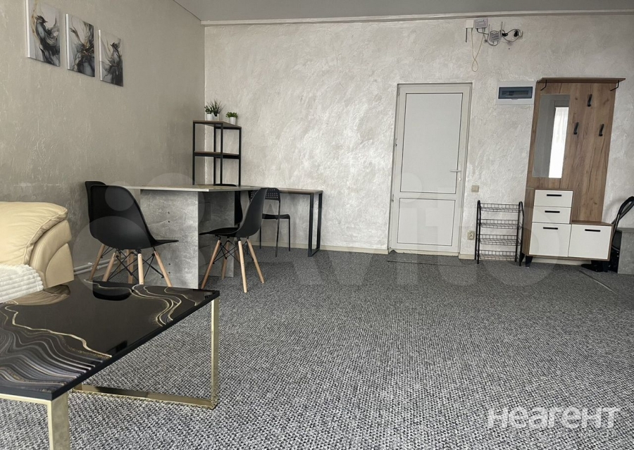 Сдается Многокомнатная квартира, 80 м²