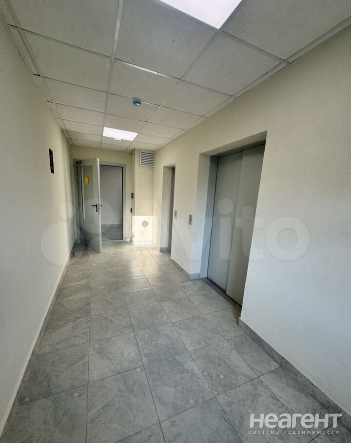 Продается 1-комнатная квартира, 34 м²