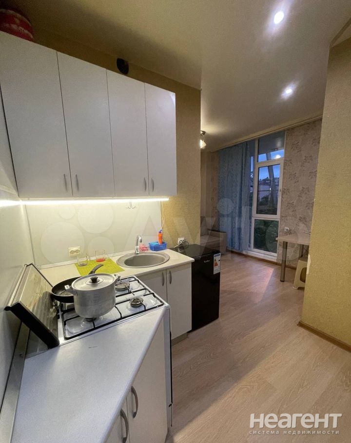 Сдается 1-комнатная квартира, 25 м²