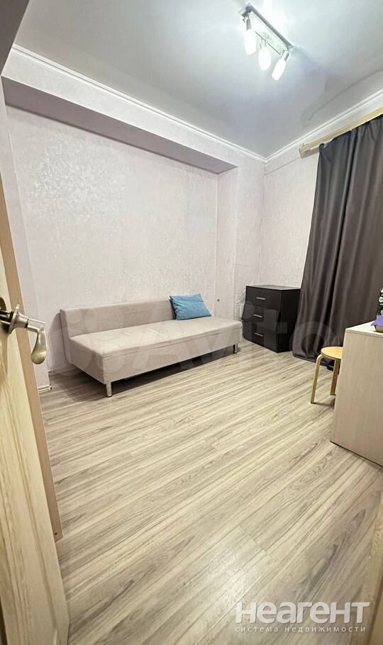 Продается 2-х комнатная квартира, 40 м²