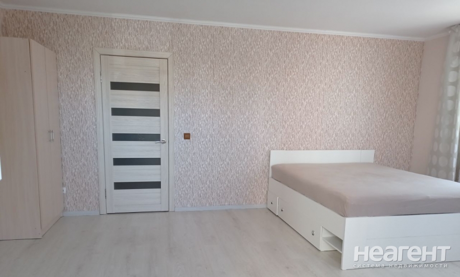 Продается 1-комнатная квартира, 52 м²