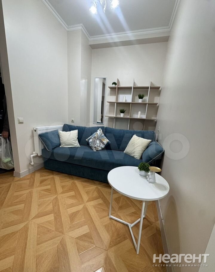 Сдается 1-комнатная квартира, 45 м²