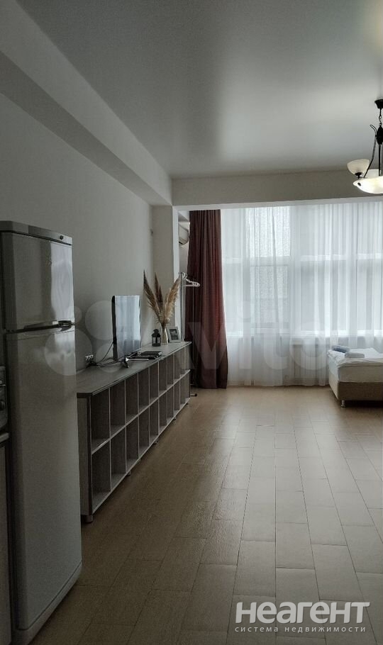 Продается 1-комнатная квартира, 40 м²