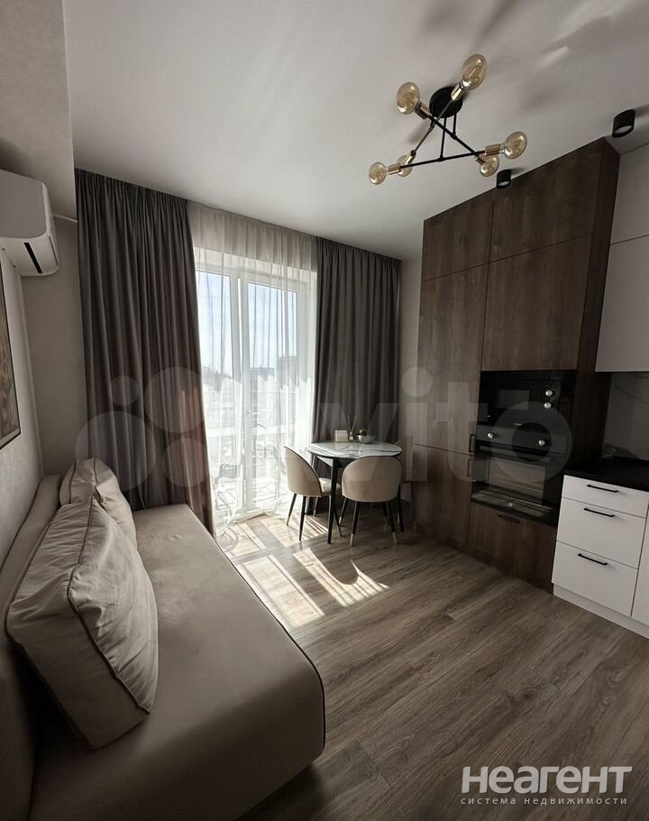 Продается 1-комнатная квартира, 35 м²