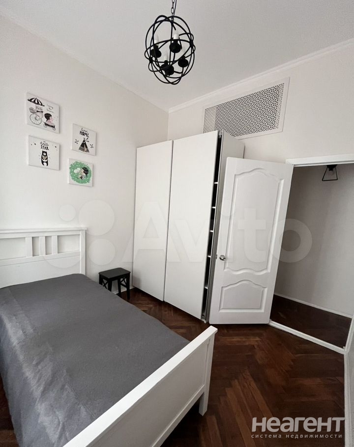 Сдается Многокомнатная квартира, 48 м²