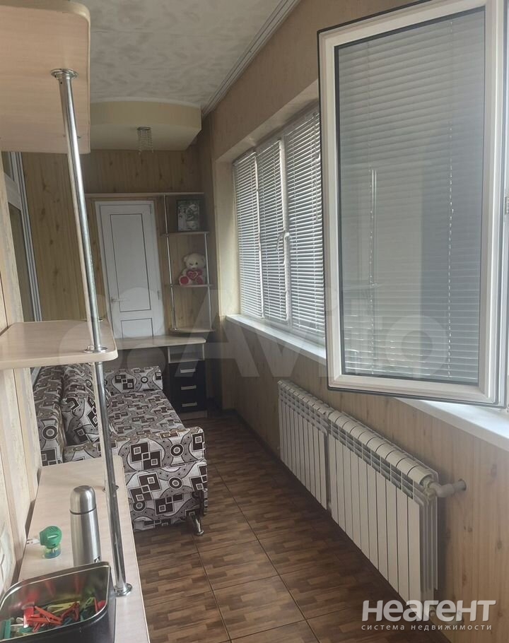 Сдается Многокомнатная квартира, 75 м²