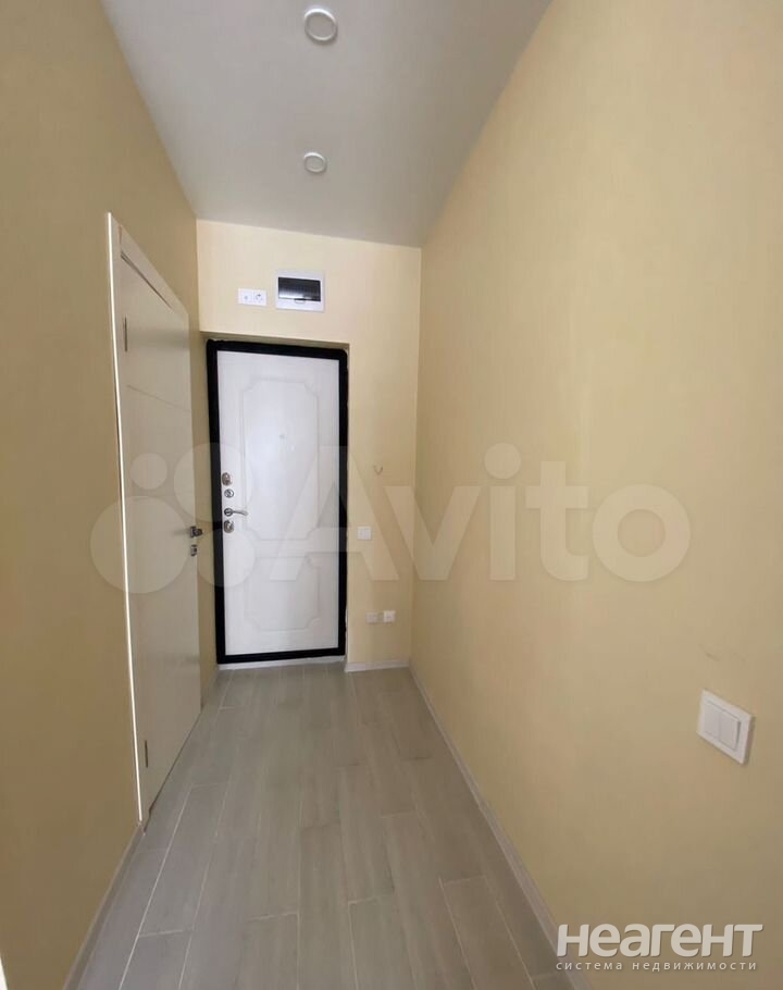 Продается 1-комнатная квартира, 19 м²