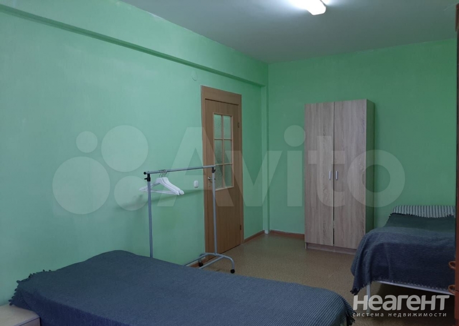 Продается 1-комнатная квартира, 37,3 м²