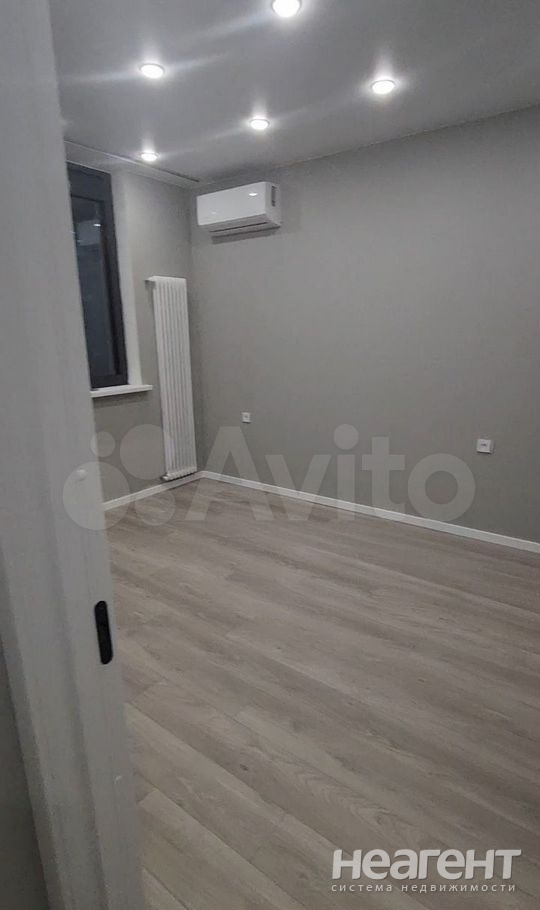 Продается 1-комнатная квартира, 31,7 м²