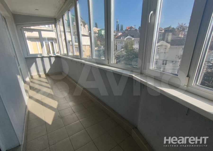 Продается 3-х комнатная квартира, 106 м²