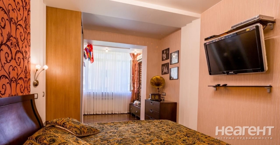 Продается 3-х комнатная квартира, 93 м²