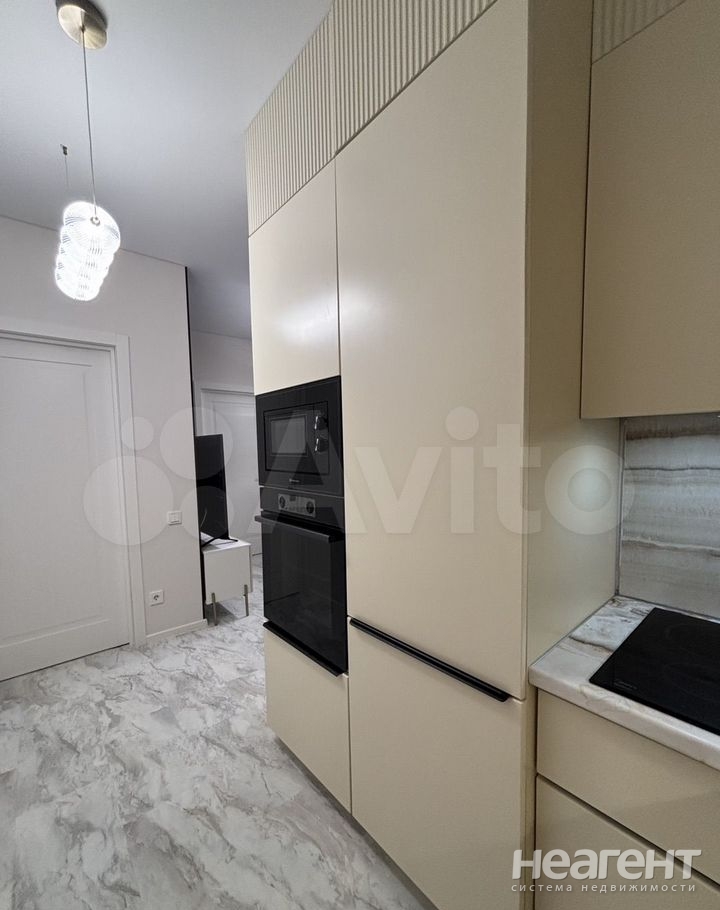 Продается 2-х комнатная квартира, 42 м²