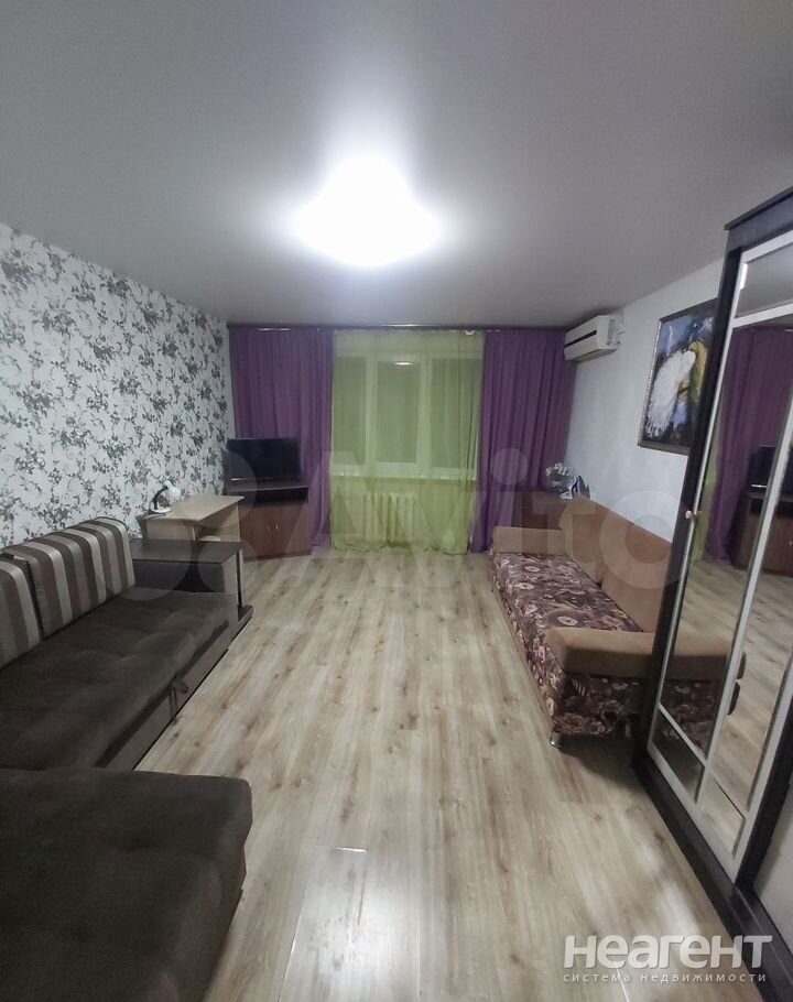 Продается 1-комнатная квартира, 30 м²