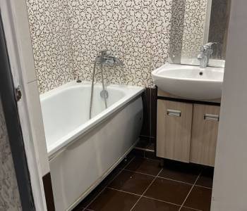 Продается 1-комнатная квартира, 27 м²