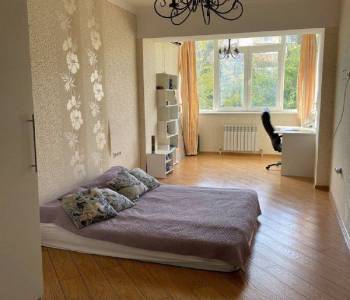 Продается 3-х комнатная квартира, 112 м²