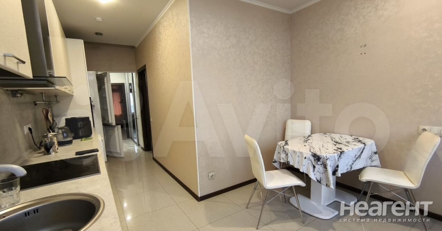 Продается 3-х комнатная квартира, 75 м²