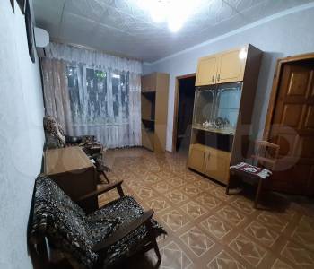 Продается Многокомнатная квартира, 60 м²