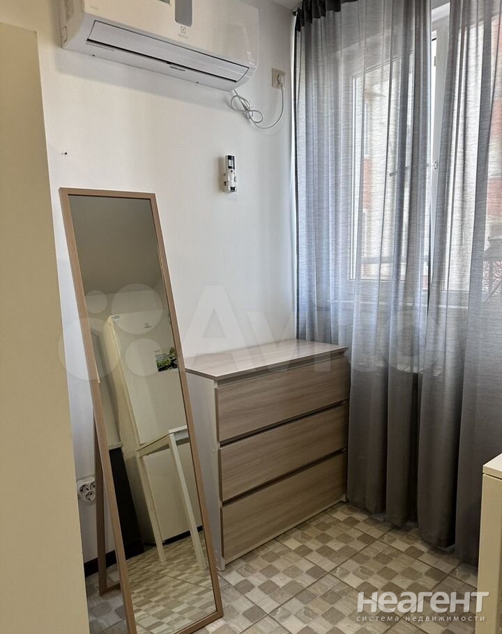 Сдается 1-комнатная квартира, 30 м²