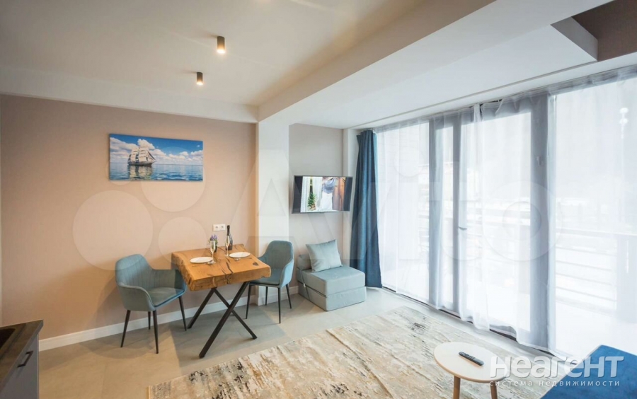 Сдается 1-комнатная квартира, 35 м²