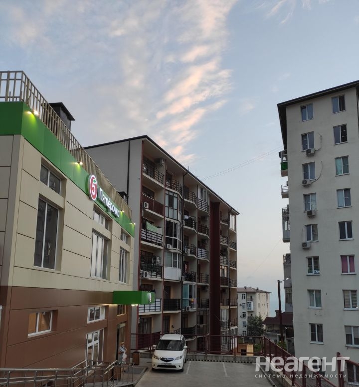 Продается 1-комнатная квартира, 36 м²