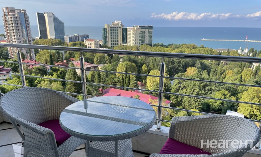 Сдается 2-х комнатная квартира, 75 м²