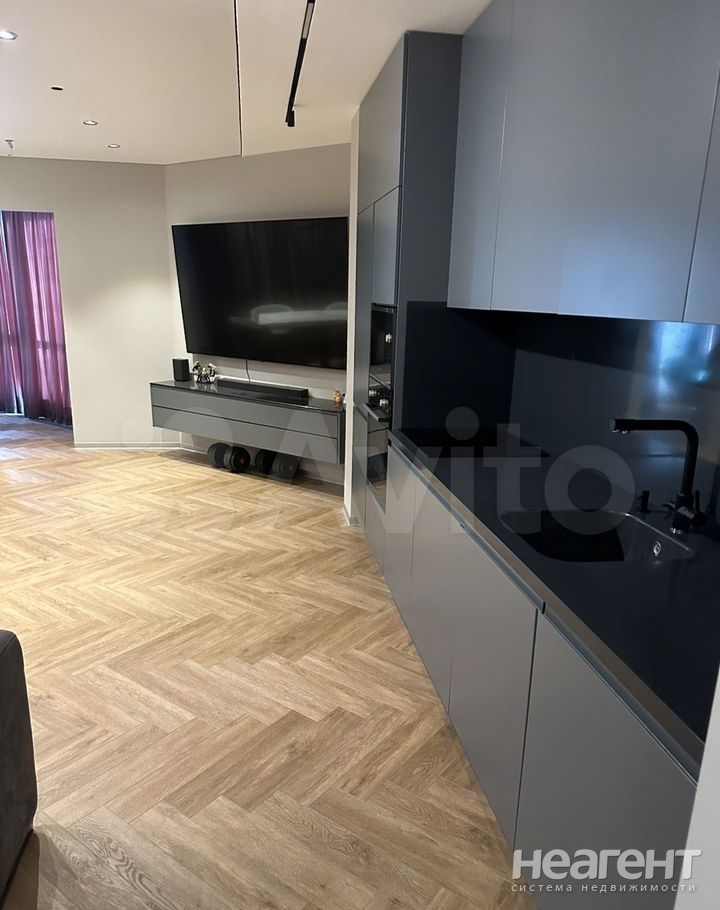 Продается 3-х комнатная квартира, 81 м²