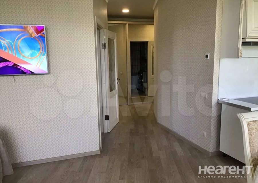 Сдается 2-х комнатная квартира, 74 м²