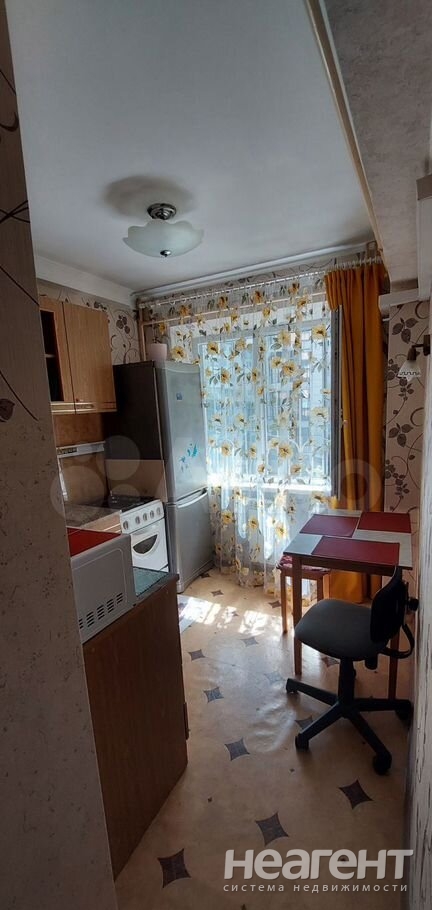 Сдается 1-комнатная квартира, 30 м²