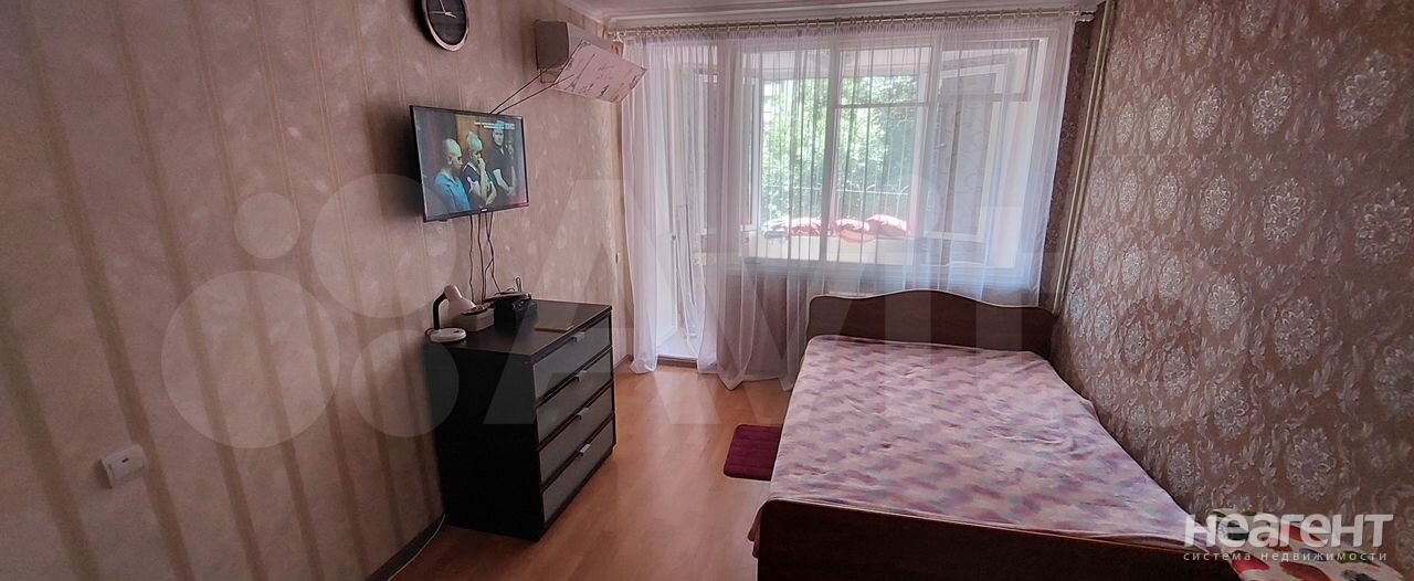 Сдается 1-комнатная квартира, 30 м²