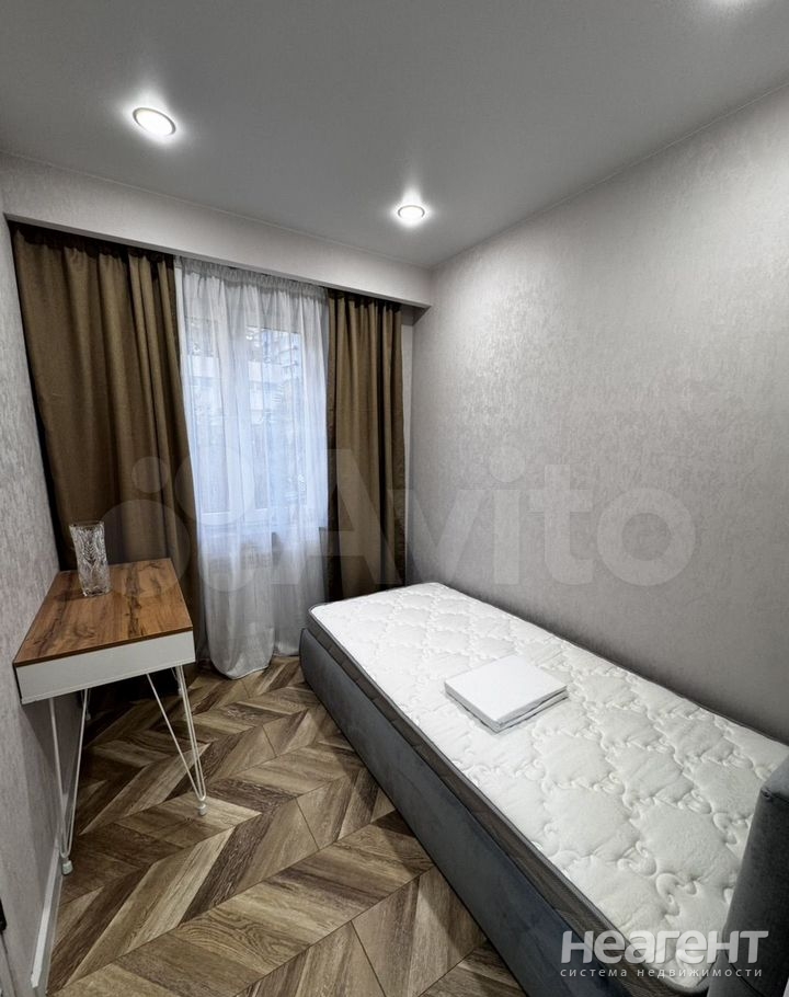 Сдается Многокомнатная квартира, 50 м²