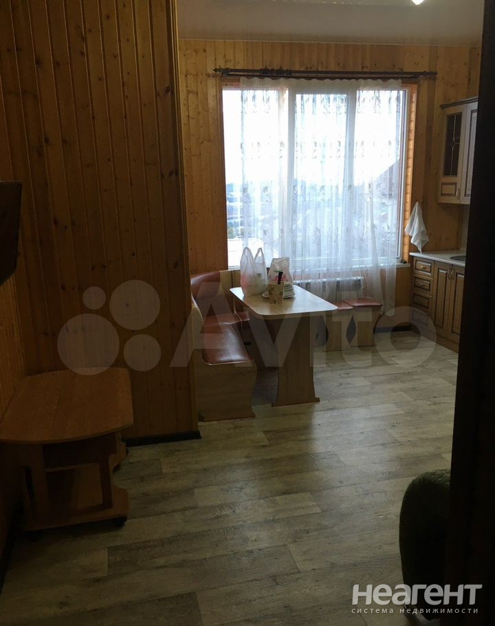 Сдается 2-х комнатная квартира, 42 м²