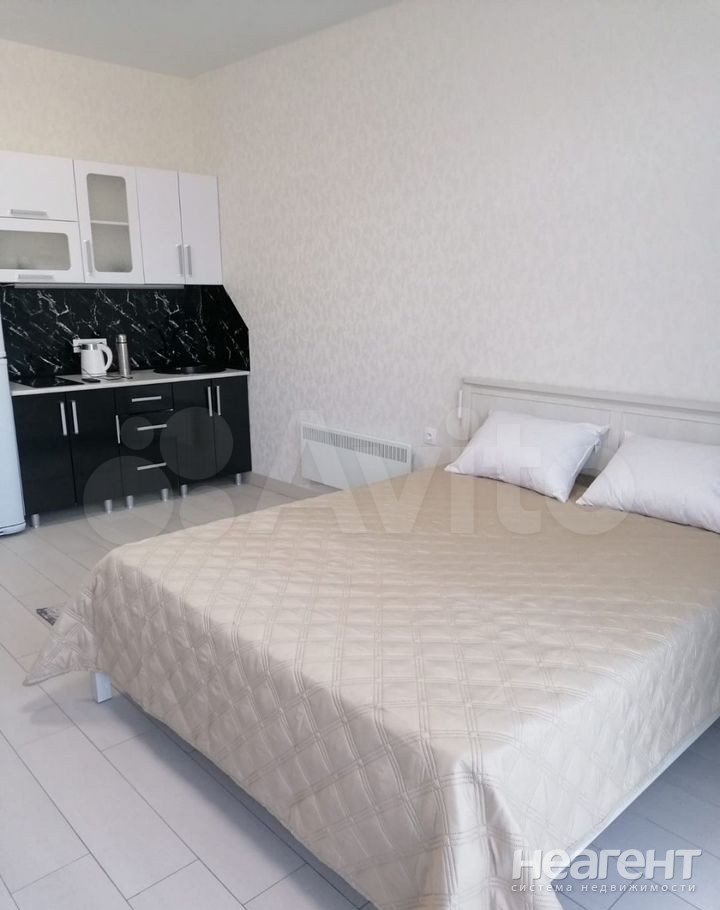 Сдается 1-комнатная квартира, 35 м²