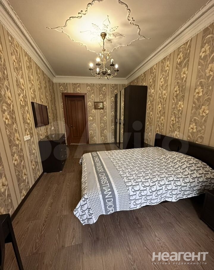 Продается 3-х комнатная квартира, 74,4 м²